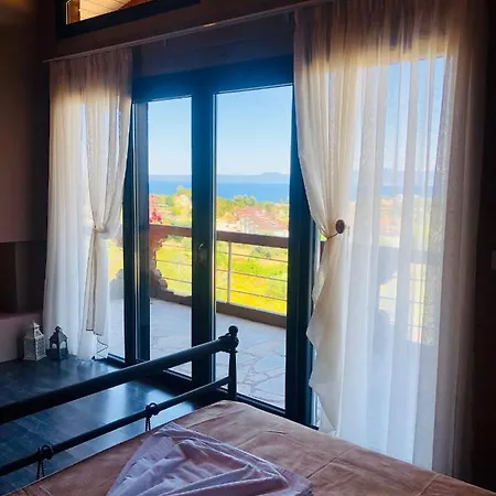 Aparthotel Ethereal Hilltop Suites