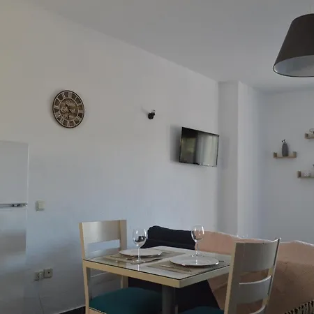 Ethereal Hilltop Suites Aparthotel Hanioti