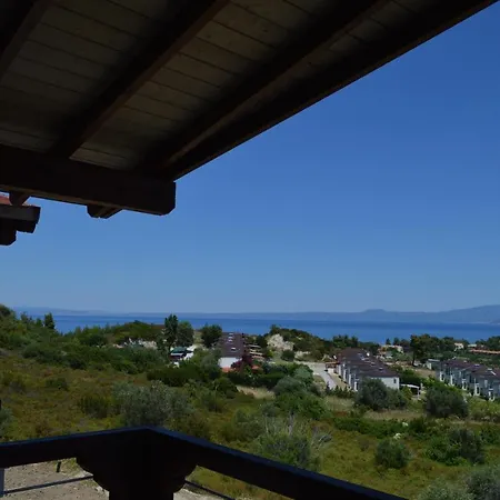 Aparthotel Ethereal Hilltop Suites *
