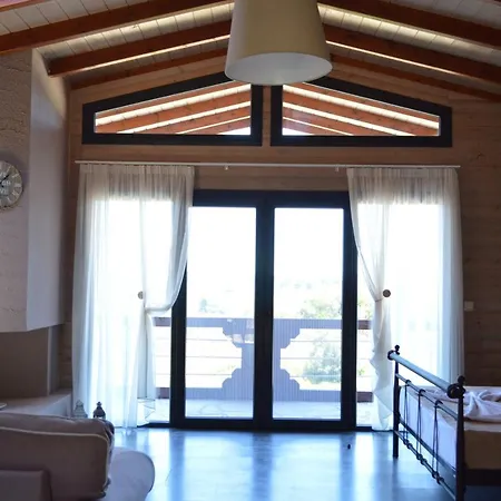 Ethereal Hilltop Suites Aparthotel *