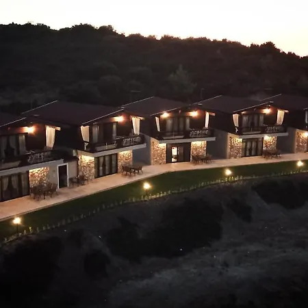 Aparthotel Ethereal Hilltop Suites Hanioti
