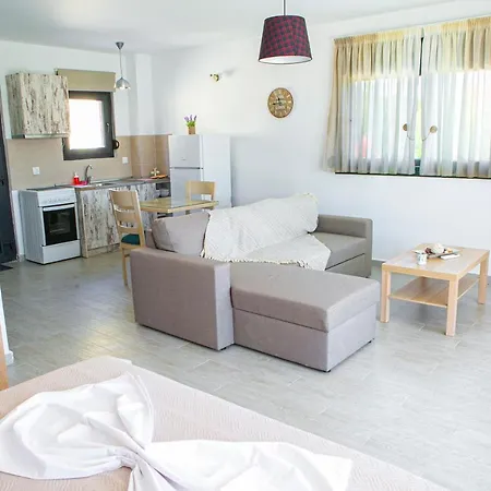 Ethereal Hilltop Suites Aparthotel Hanioti