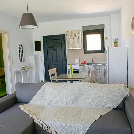 Ethereal Hilltop Suites * Hanioti