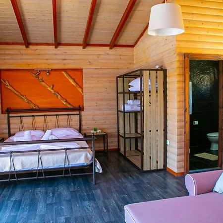 Aparthotel Ethereal Hilltop Suites *