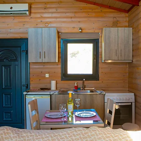Aparthotel Ethereal Hilltop Suites Hanioti